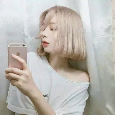 掬水月在手 海报